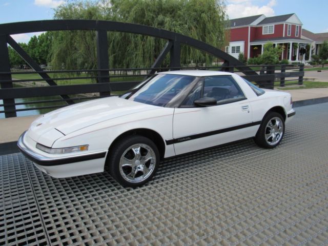 1990 Buick Reatta Classic - photo 7