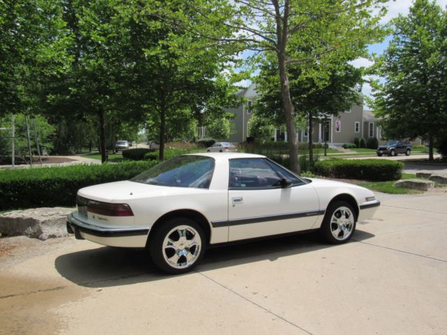 1990 Buick Reatta Classic - photo 8