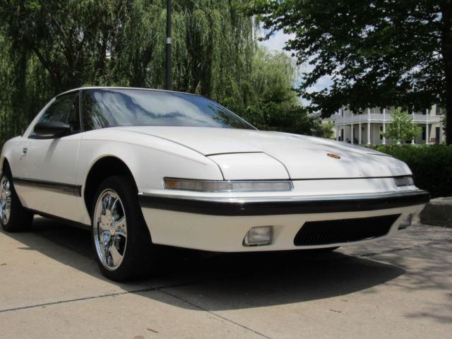 1990 Buick Reatta Classic - photo 9