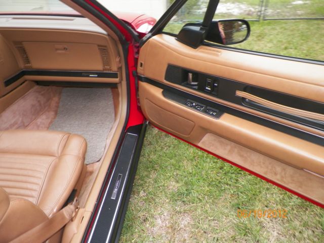1990 Buick Reatta - photo 6