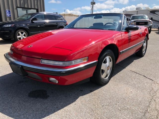 1990 Buick Reatta Convertible - photo 2