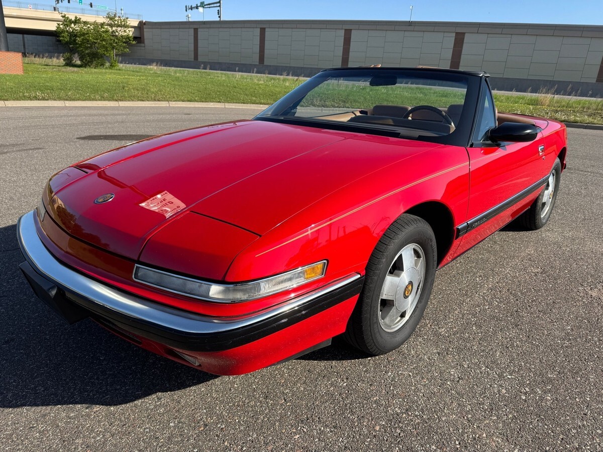 1990 Buick Reatta - photo 8