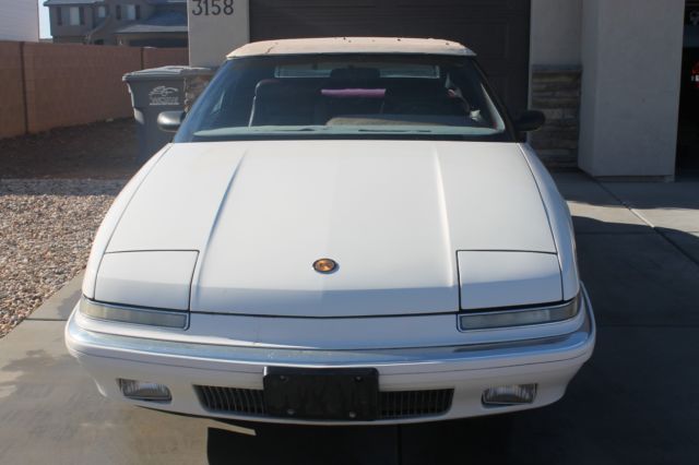 1990 Buick Reatta Convertible - photo 3