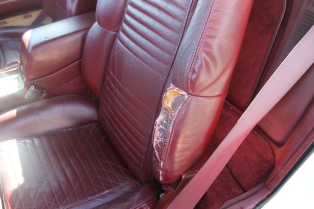 1990 Buick Reatta Convertible - photo 5