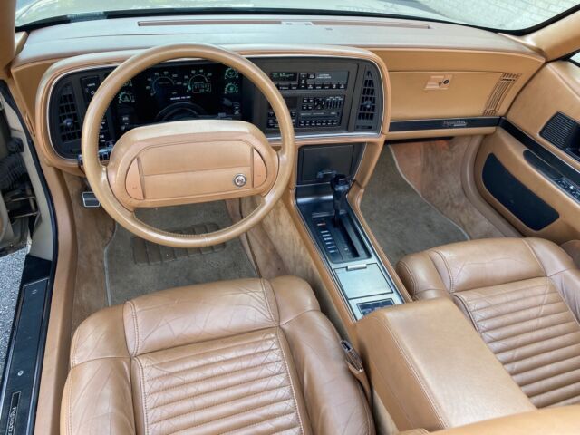 1990 Buick Reatta - photo 9