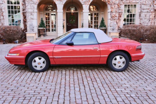 1990 Buick Reatta Convertible - photo 2