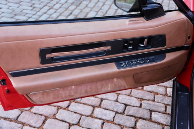 1990 Buick Reatta Convertible - photo 7