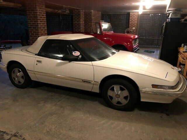 1990 Buick Reatta Convertible - photo 2