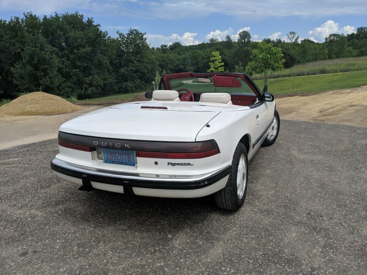 1990 Buick Reatta - photo 2