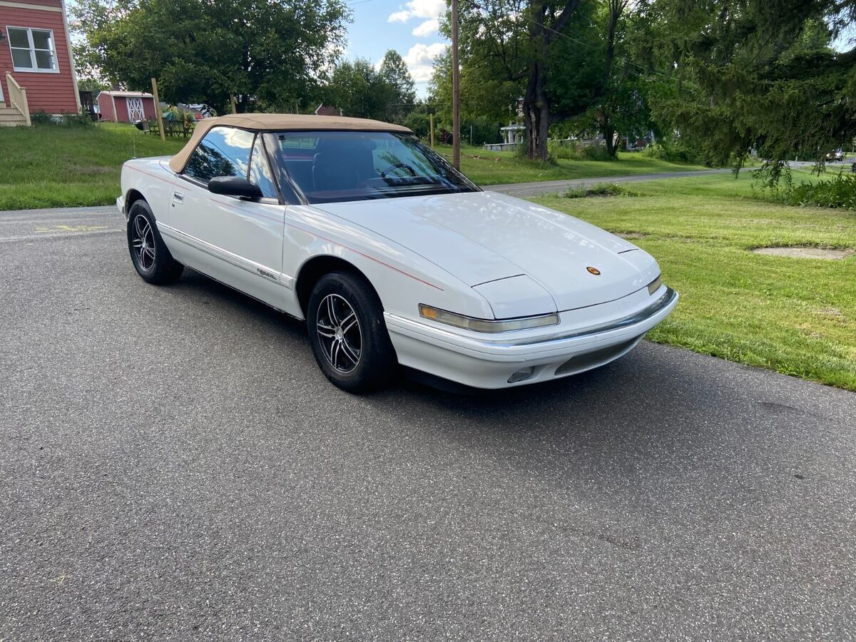 1990 Buick Reatta - photo 12