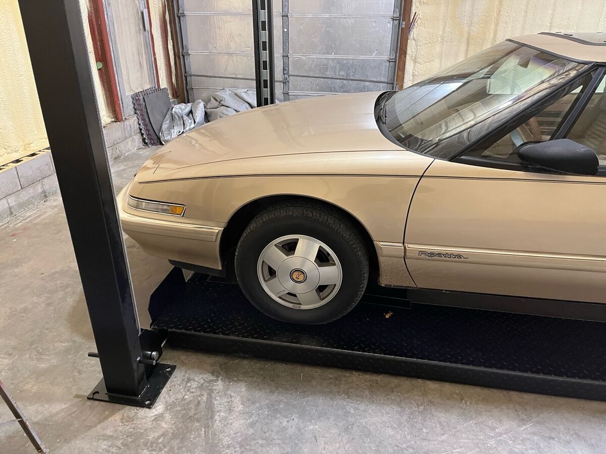 1990 Buick Reatta - photo 9