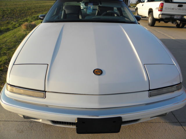 1990 Buick Reatta - photo 3