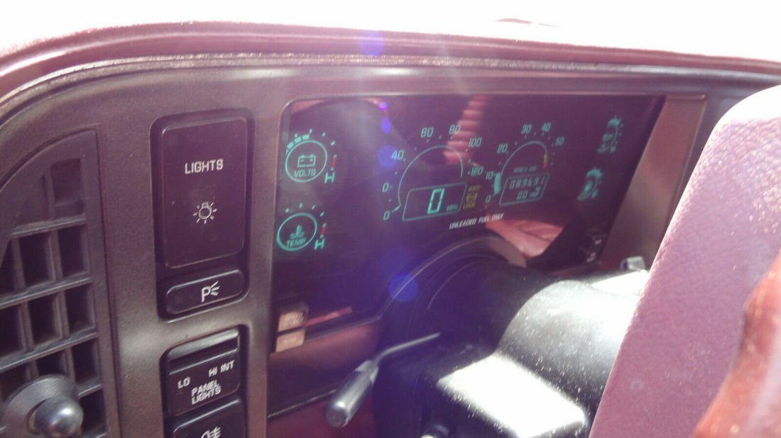 1990 Buick Reatta - photo 9