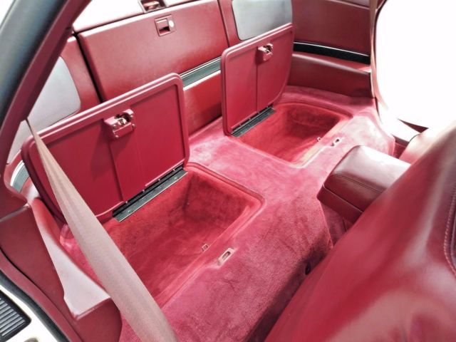 1990 Buick Reatta - photo 12