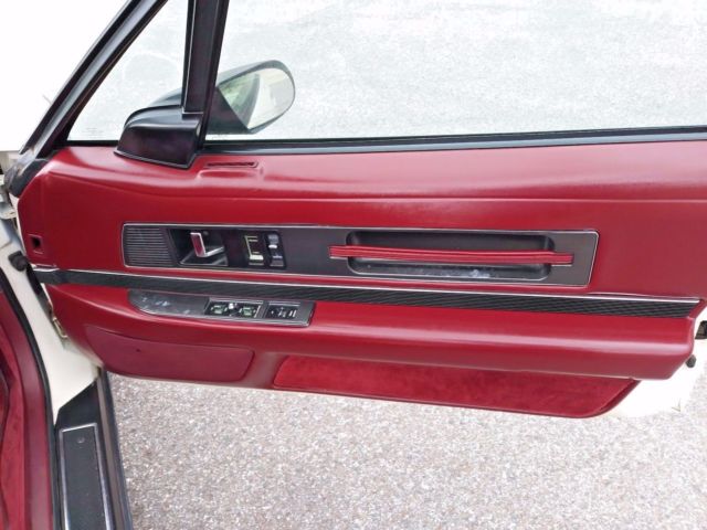 1990 Buick Reatta - photo 6