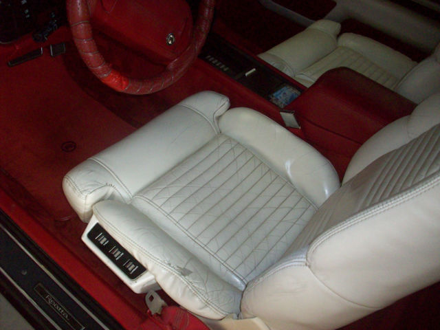 1990 Buick Reatta Select 60 - photo 10