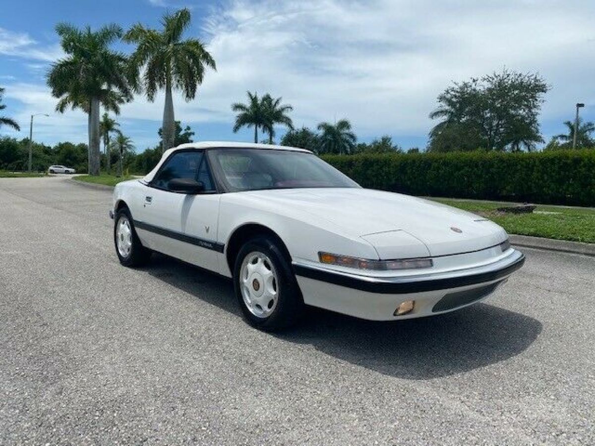 1990 Buick Reatta - photo 7