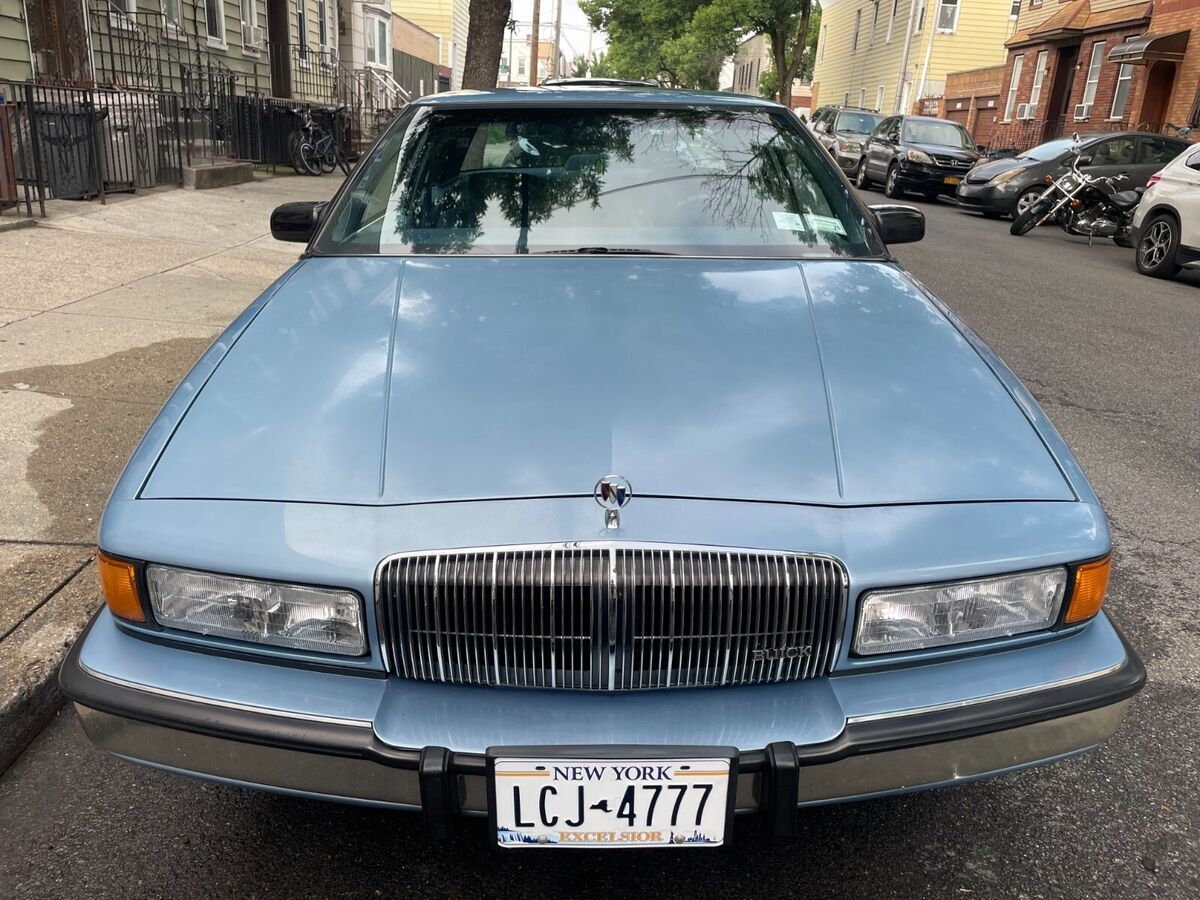 1990 Buick Regal - photo 2