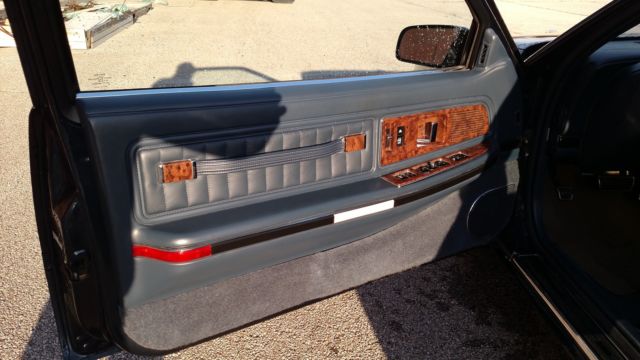 1990 Buick Riviera - photo 3