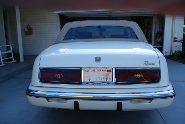 1990 Buick Riviera - photo 8