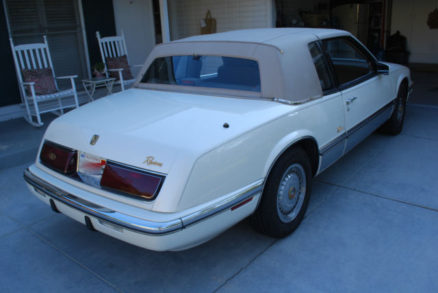 1990 Buick Riviera - photo 9
