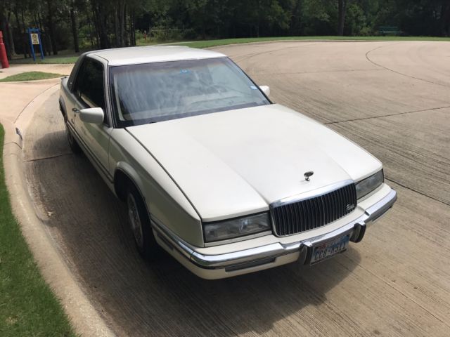 1990 Buick Riviera blue