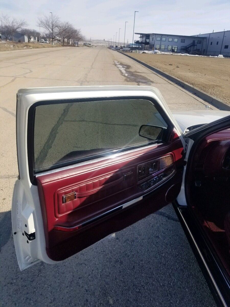 1990 Buick Riviera - photo 5