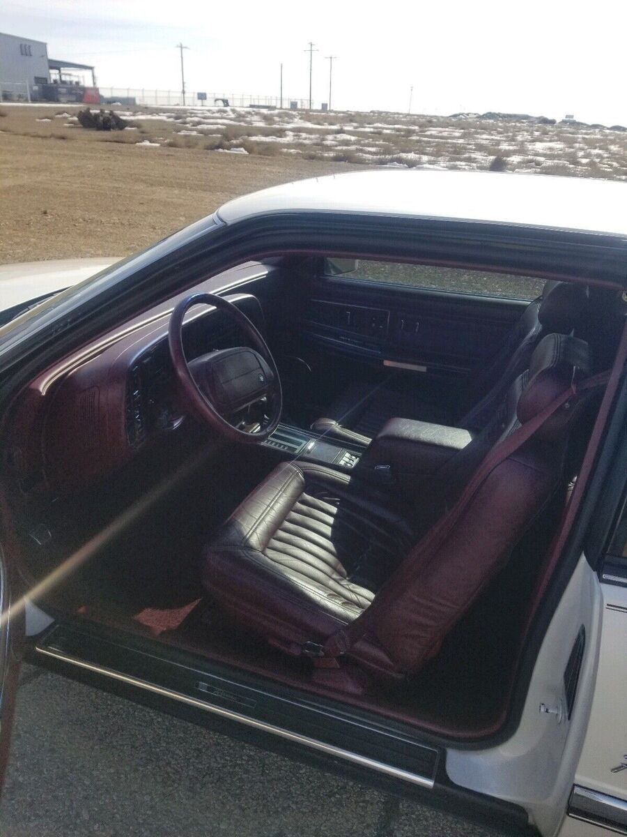 1990 Buick Riviera - photo 6