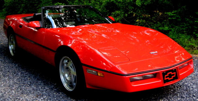 1990 Chevrolet Corvette Convertible - photo 2