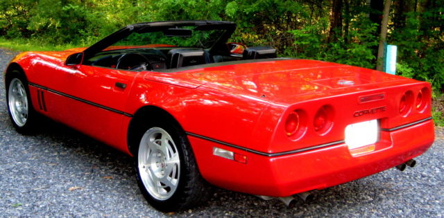 1990 Chevrolet Corvette Convertible - photo 4
