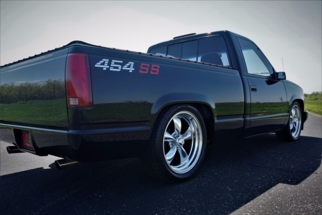 1990 Chevrolet C/K Pickup 1500 C1500 454SS - photo 6