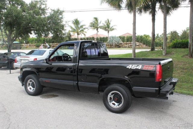 1990 Chevrolet C/K Pickup 1500 454SS - photo 4