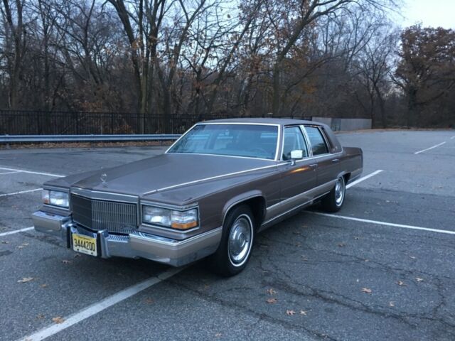1990 Cadillac Brougham