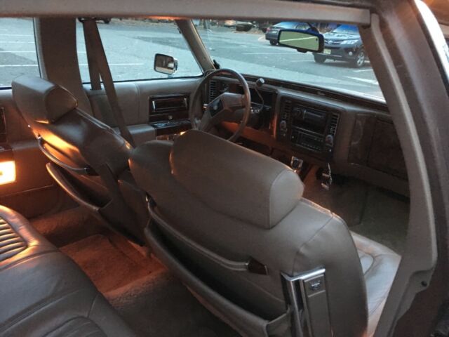 1990 Cadillac Brougham - photo 7