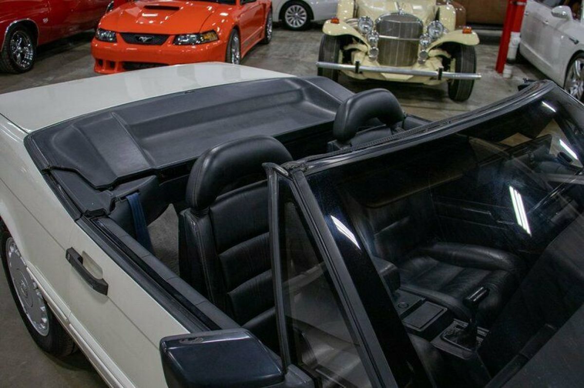 1990 Cadillac Allante - photo 10