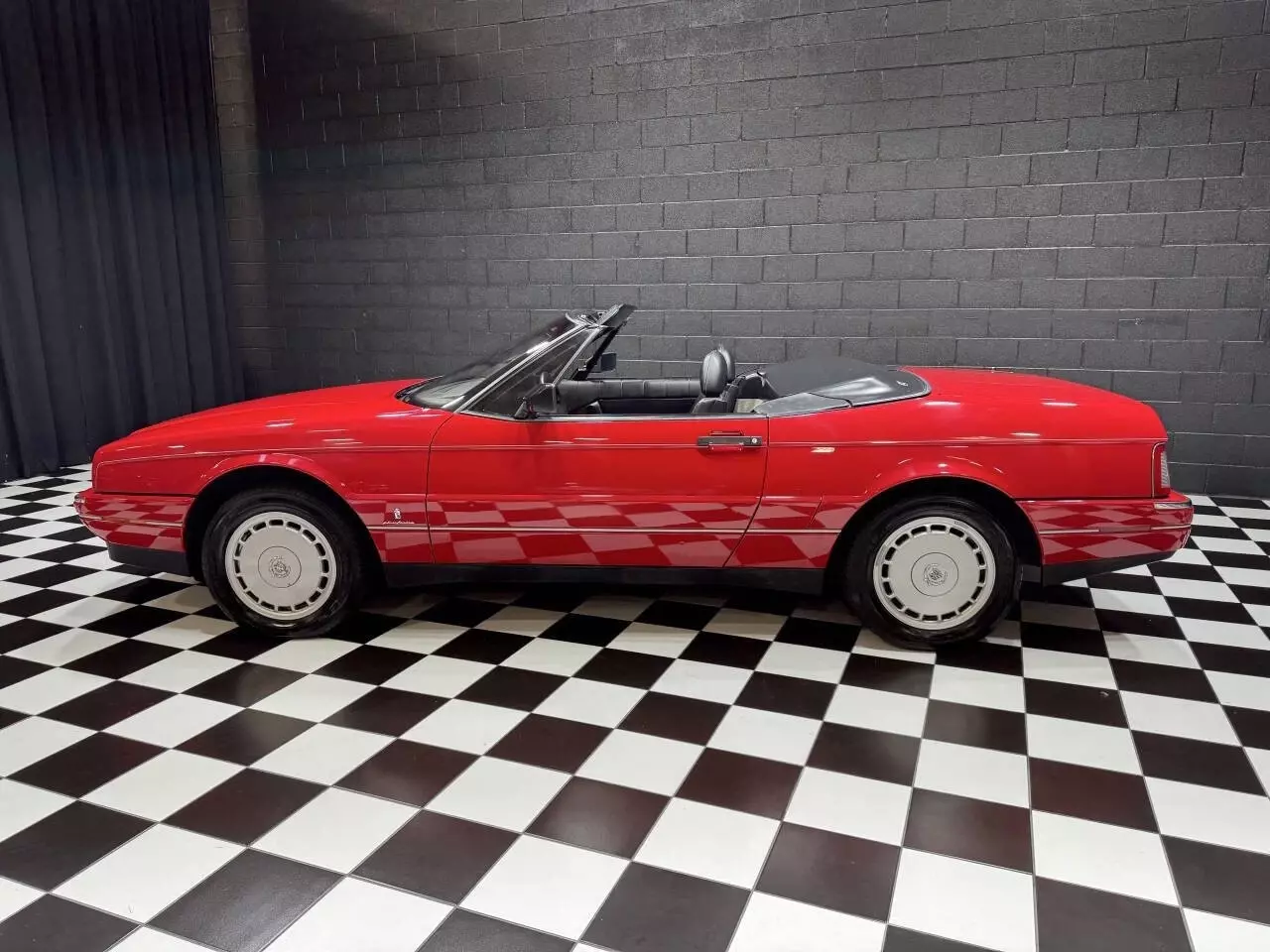 1990 Cadillac Allante Base 2dr Convertible - photo 8
