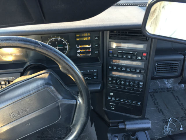 1990 Cadillac Allante Base Convertible 2-Door - photo 10