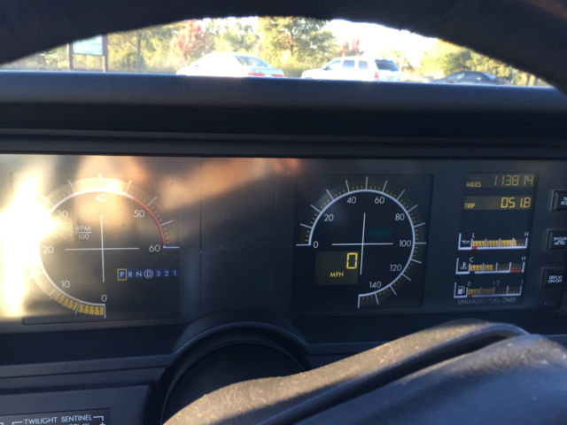 1990 Cadillac Allante Base Convertible 2-Door - photo 8