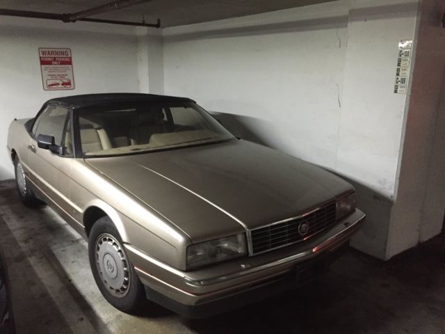 1990 Cadillac Allante Beige Conv.Garage Kept. 1990 Cadillac Allante