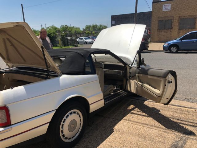 1990 Cadillac Allante - photo 4