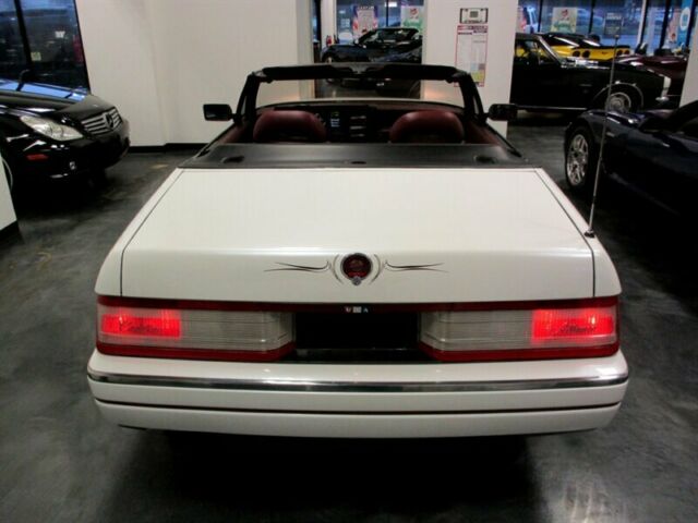 1990 Cadillac Allante - photo 12