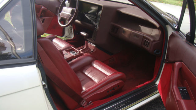 1990 Cadillac Allante Hard Top Convertible - photo 10