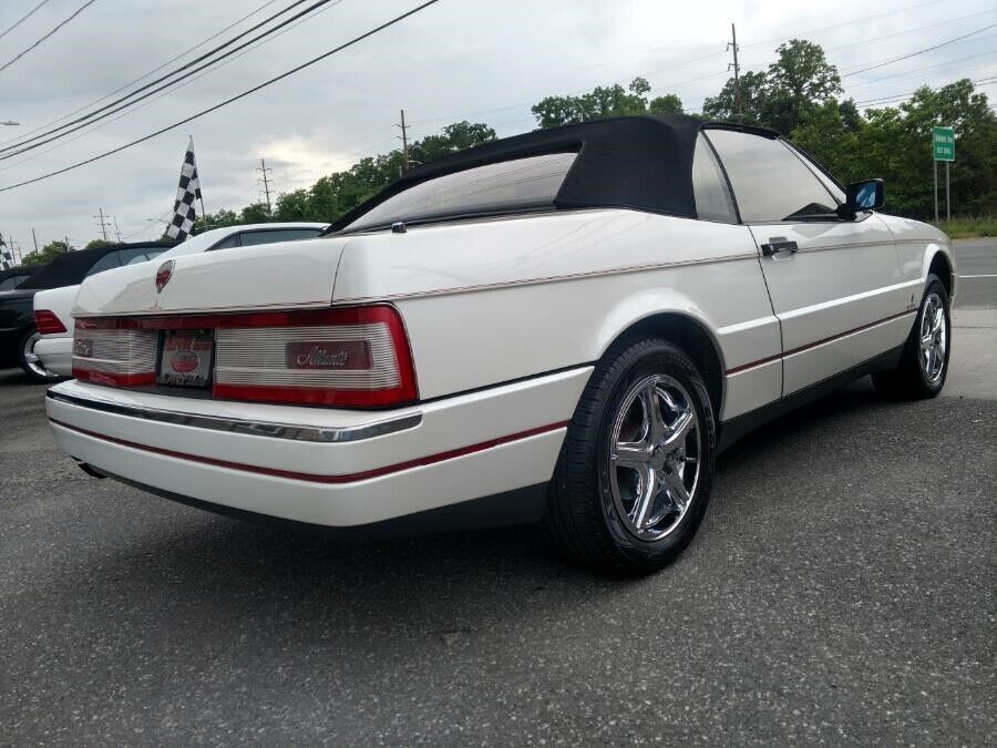 1990 Cadillac Allante'' 2dr Coupe Convertible - photo 4