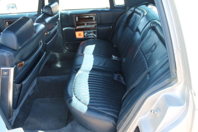 1990 Cadillac Brougham Standard - photo 7