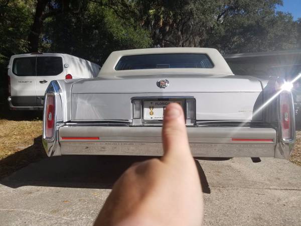 1990 Cadillac Brougham - photo 11