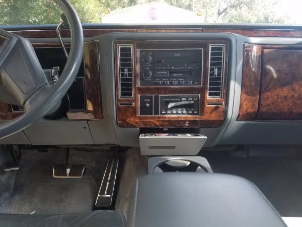 1990 Cadillac Brougham - photo 5