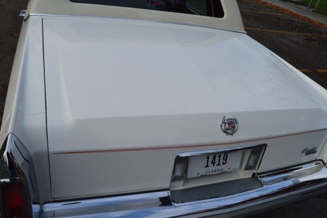 1990 Cadillac Brougham Brougham - photo 12