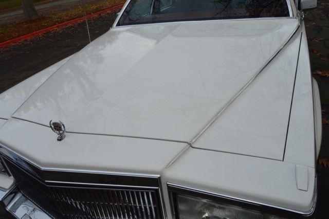 1990 Cadillac Brougham Brougham - photo 7