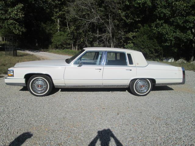 1990 Cadillac Brougham -- - photo 2