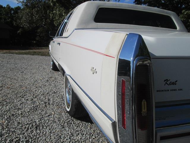1990 Cadillac Brougham -- - photo 6
